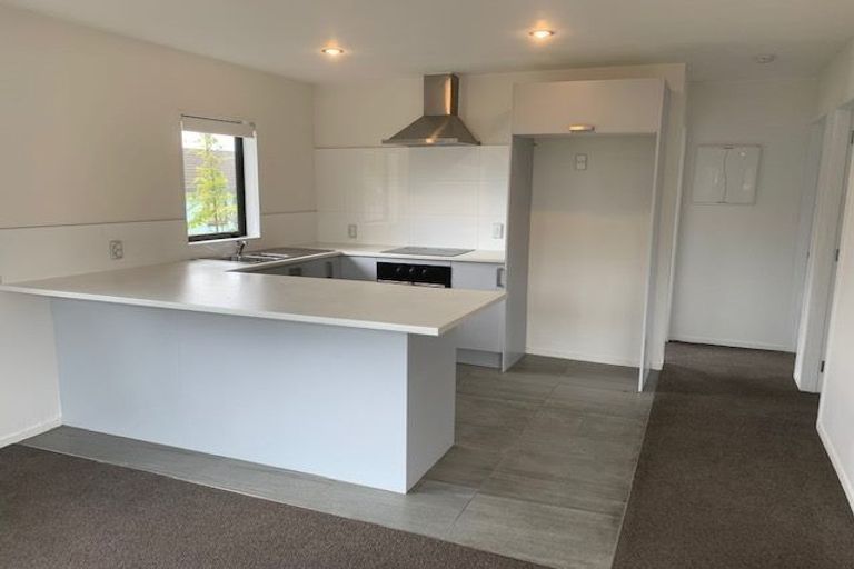 Photo of property in 8a Janese Place, Weymouth, Auckland, 2103