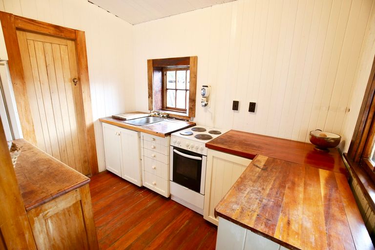 Photo of property in 15 Makomako Street, Frankton, Hamilton, 3204