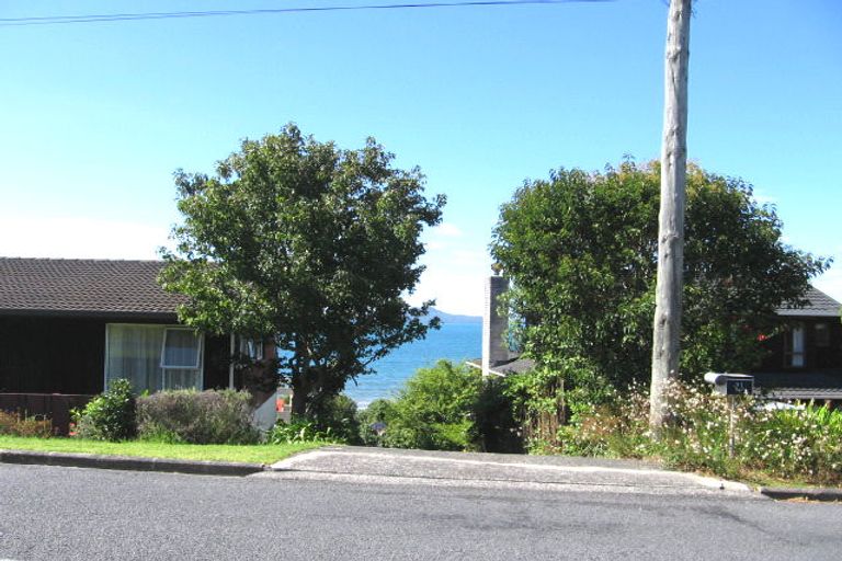 Photo of property in 23 Oban Road, Browns Bay, Auckland, 0630