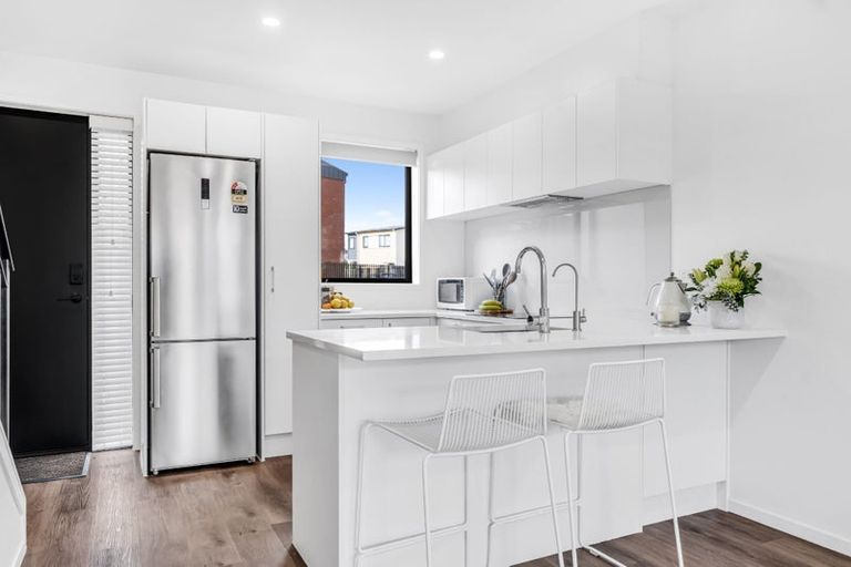 Photo of property in 29 Kotuitui Street, Manukau, Auckland, 2104