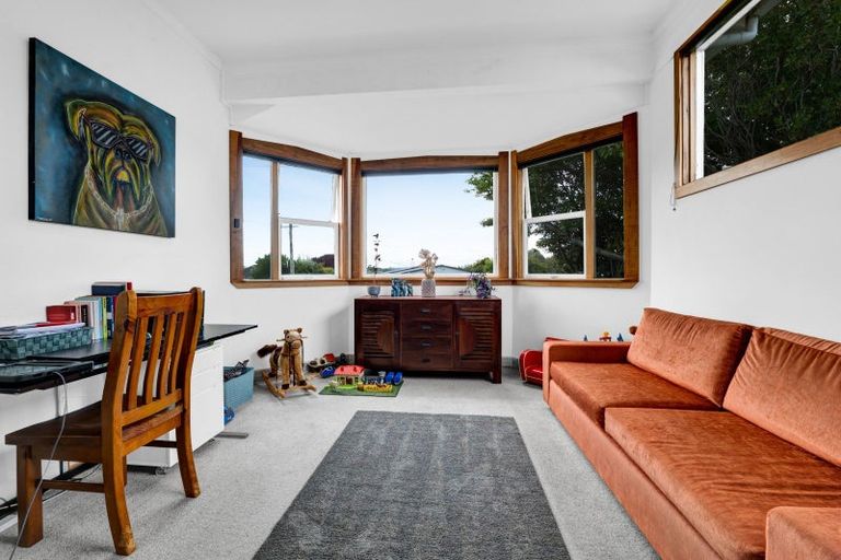 Photo of property in 17 Clifford Street, Hawera, 4610