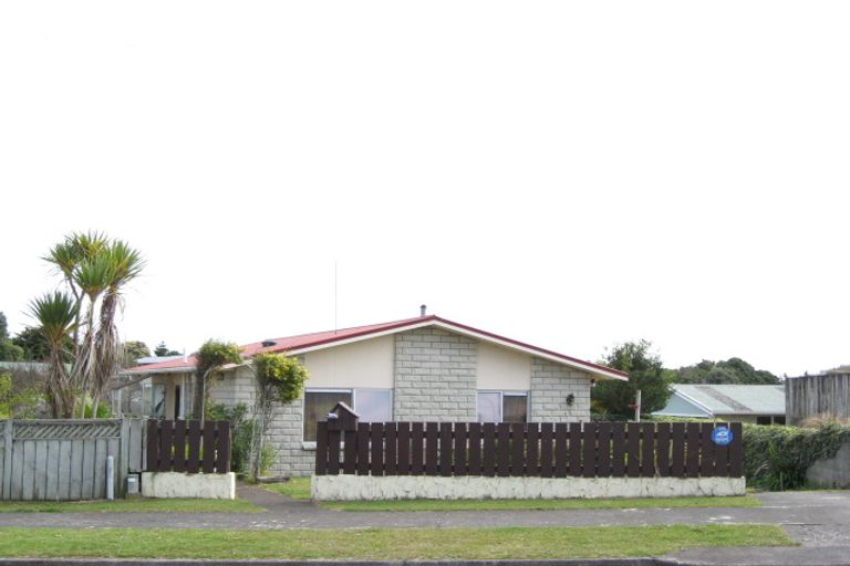 Photo of property in 35 Lantana Avenue, Bell Block, New Plymouth, 4312