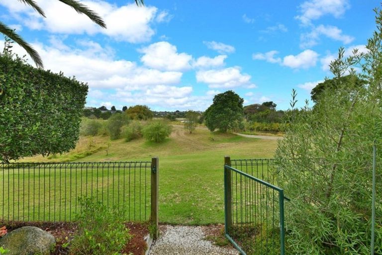 Photo of property in 163 Gulf Harbour Drive, Gulf Harbour, Whangaparaoa, 0930