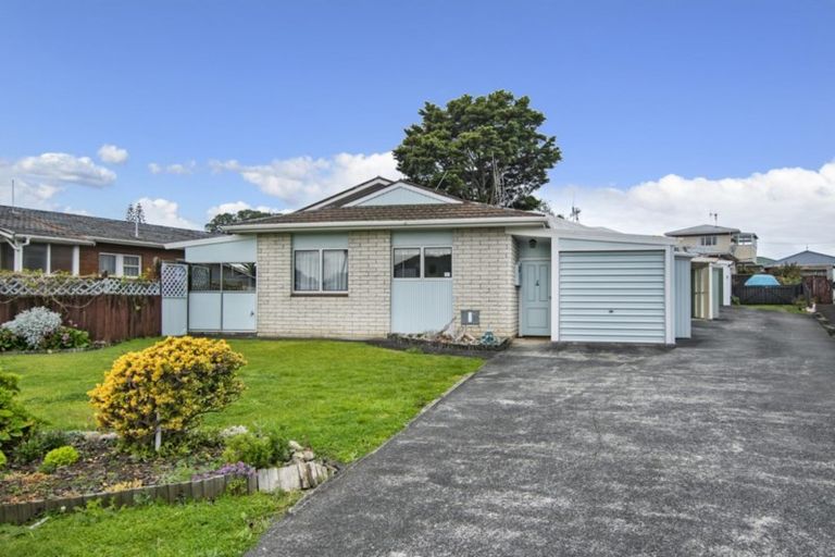Photo of property in 3/5 Station Road, Te Kamo, Whangarei, 0112