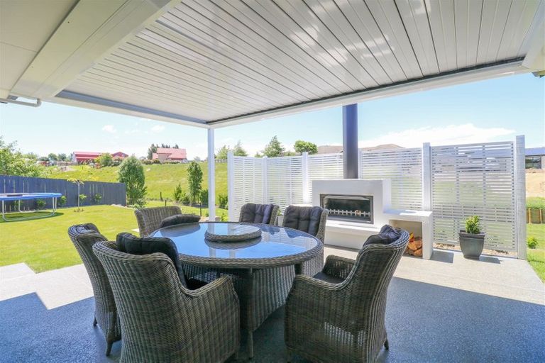 Photo of property in 3 Grosvenor Grange, Gleniti, Timaru, 7910