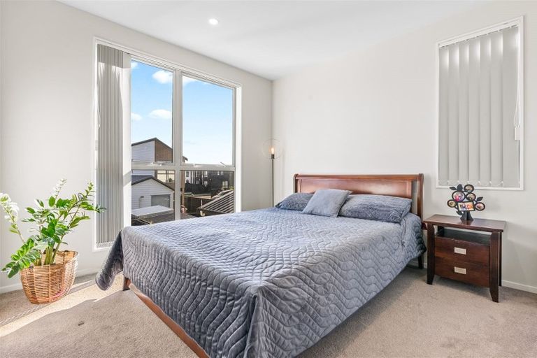 Photo of property in 4 Courage Road, Papakura, 2110