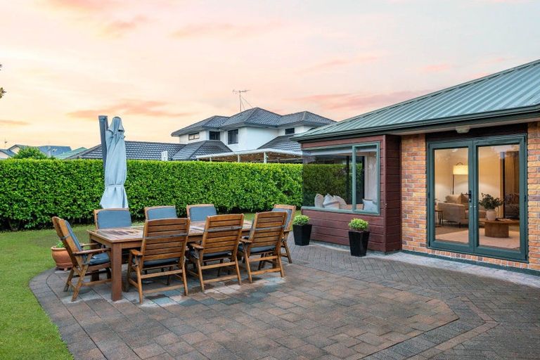 Photo of property in 38 Rototuna Road, Flagstaff, Hamilton, 3210