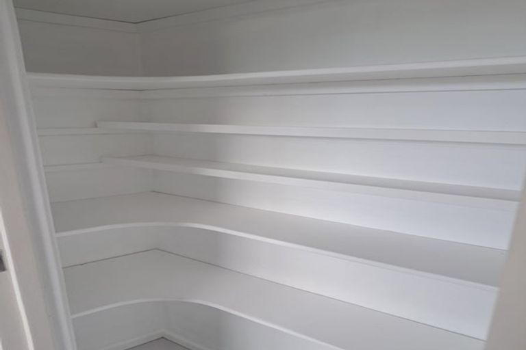 Photo of property in 1/5 Pupuke Road, Takapuna, Auckland, 0622