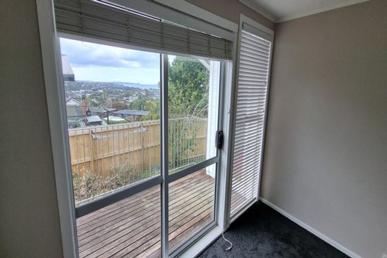 Photo of property in 124 Browns Bay Road, Rothesay Bay, Auckland, 0630