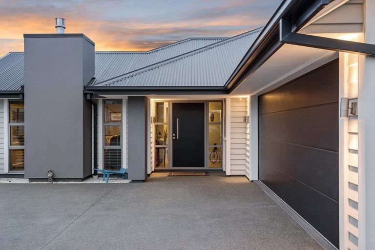 Photo of property in 10 Barton Fields Drive, Lincoln, 7608