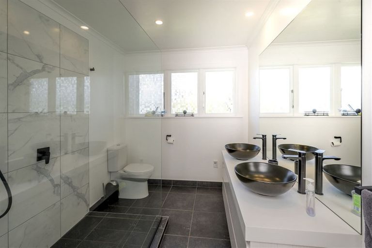 Photo of property in 11 Conway Street, Levin, 5510