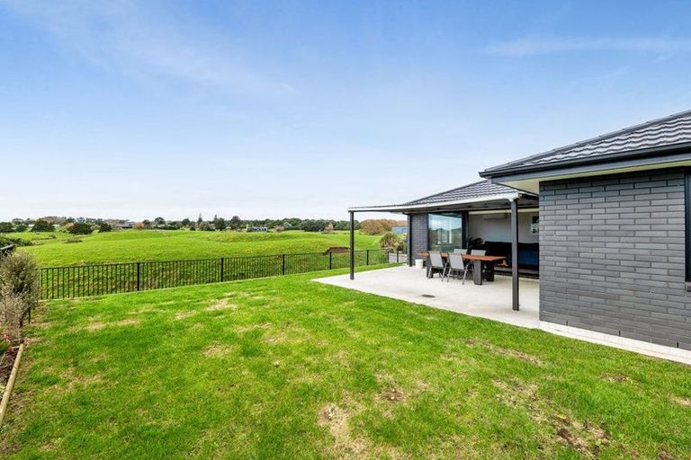 Photo of property in 24 Papawhero Drive, Bell Block, New Plymouth, 4312