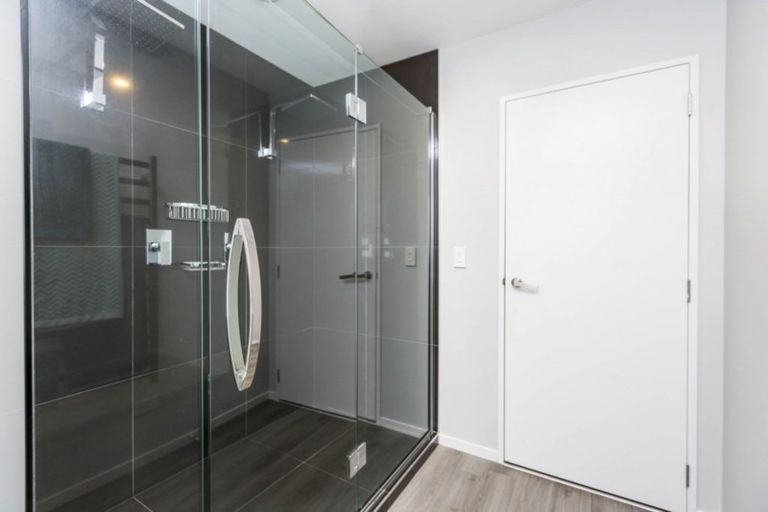 Photo of property in 37 Hildreth Street, Trentham, Upper Hutt, 5018