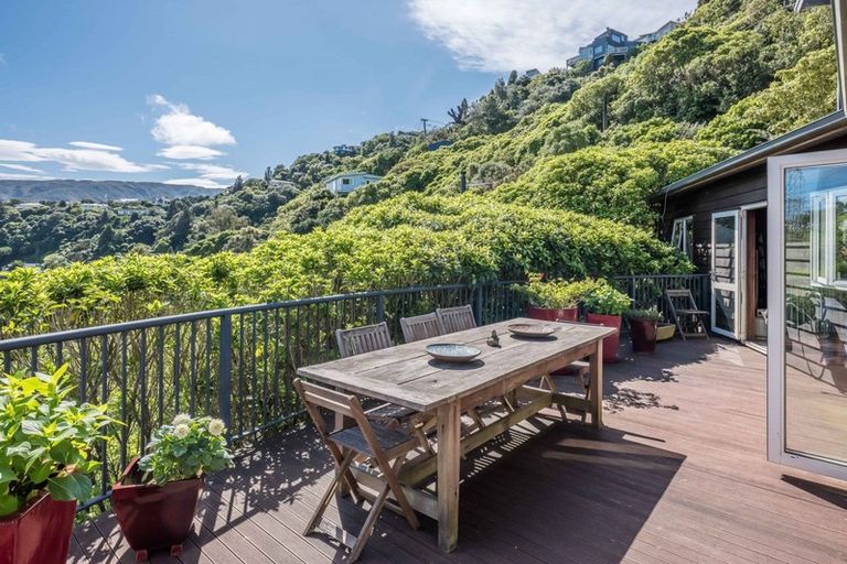 Photo of property in 79 Old Porirua Road, Ngaio, Wellington, 6035