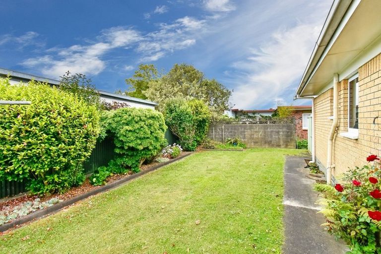 Photo of property in 2/4 Lupton Road, Manurewa, Auckland, 2102