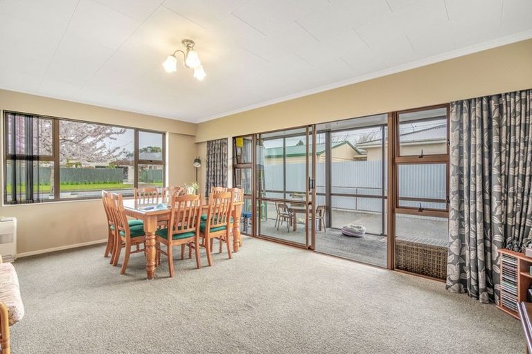 Photo of property in 8 Myers Street, Waikiwi, Invercargill, 9810