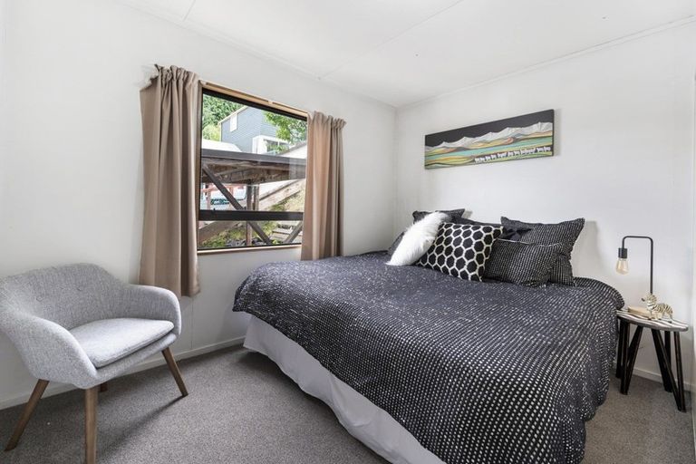 Photo of property in 9a Dart Place, Fernhill, Queenstown, 9300