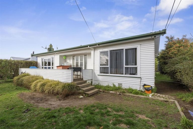Photo of property in 15 Glenfield Road, Owhata, Rotorua, 3010