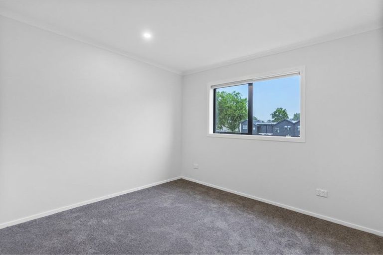 Photo of property in 1/54 Wellington Street, Howick, Auckland, 2014