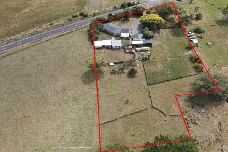 Photo of property in 1363 Wellington Road, Crofton, Marton, 4787