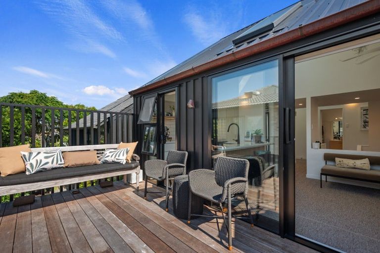 Photo of property in 2/21 Hauraki Road, Hauraki, Auckland, 0622