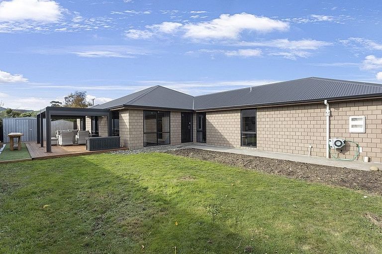 Photo of property in 10 Didham Drive, Mosgiel, 9024