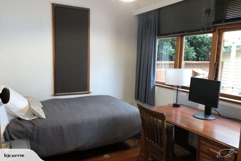 Photo of property in 19 Alan Street, Palmerston North, 4414