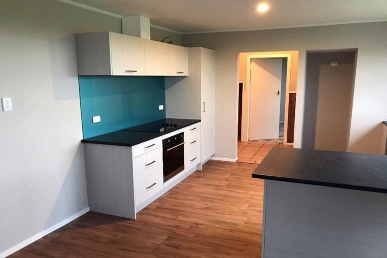 Photo of property in 89 Porikapa Road, Warea, New Plymouth, 4381