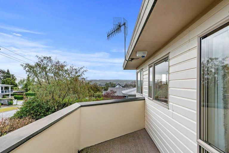 Photo of property in 2/26 Ngamotu Road, Taupo, 3330