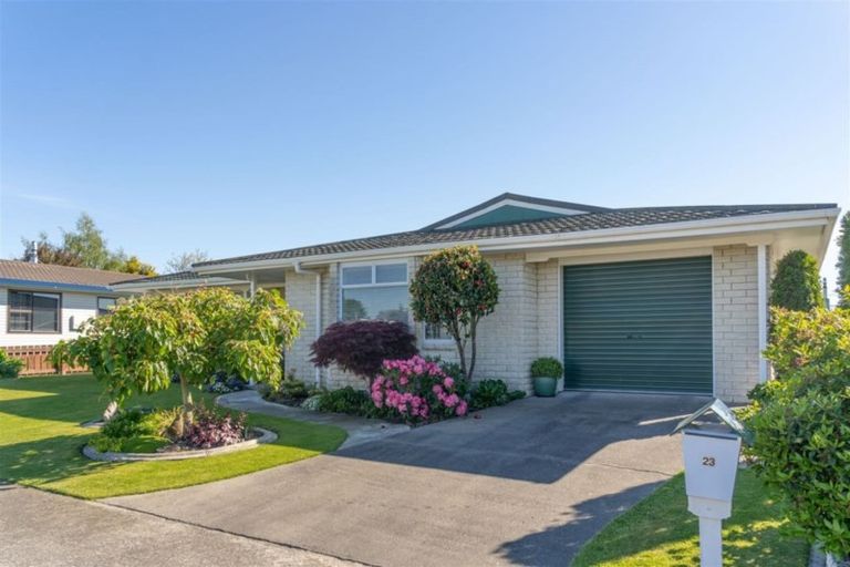 Photo of property in 23 Lowes Place, Solway, Masterton, 5810
