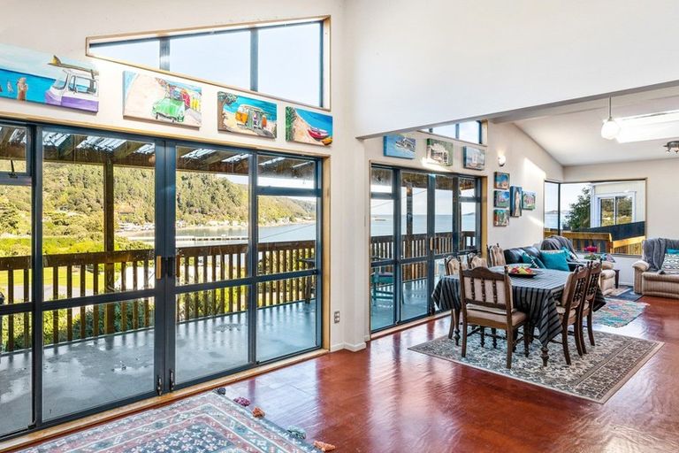 Photo of property in 13a Ferry Road, Days Bay, Lower Hutt, 5013