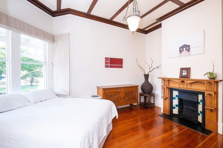 Photo of property in 14 Mcdonald Street, Napier South, Napier, 4110