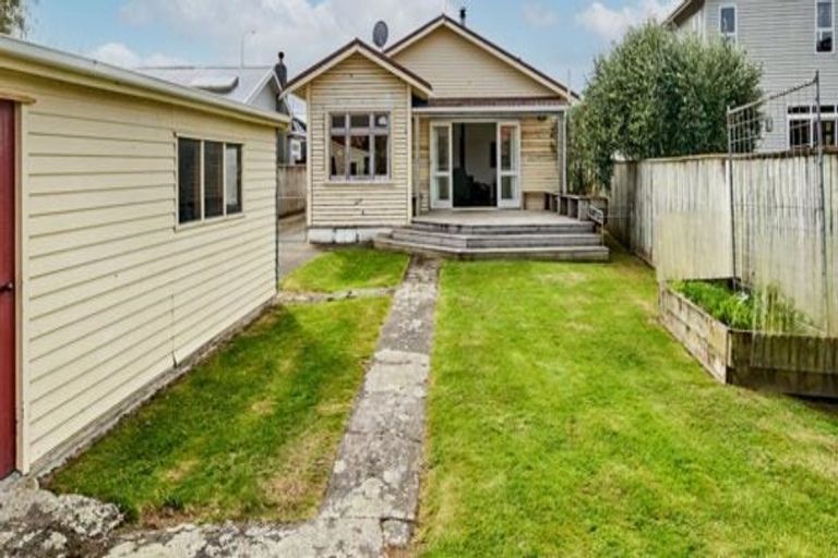 Photo of property in 110 Knights Road, Hutt Central, Lower Hutt, 5010