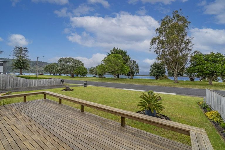 Photo of property in 73 Robinson Road, Whitianga, 3510