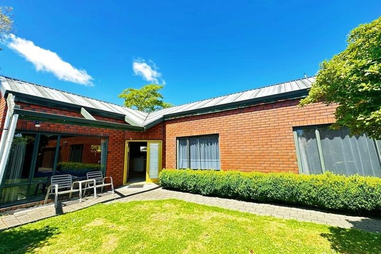 Photo of property in 40b Yardley Street, Avonhead, Christchurch, 8042