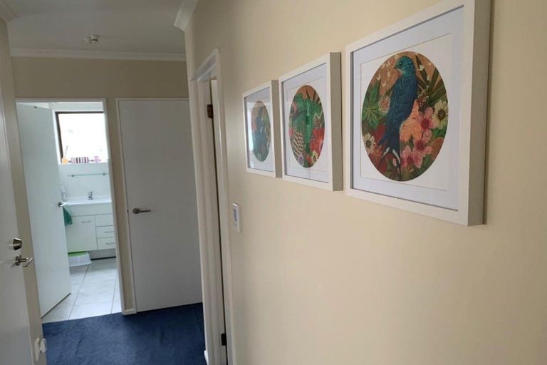 Photo of property in 19a Karamu Street, Strandon, New Plymouth, 4312