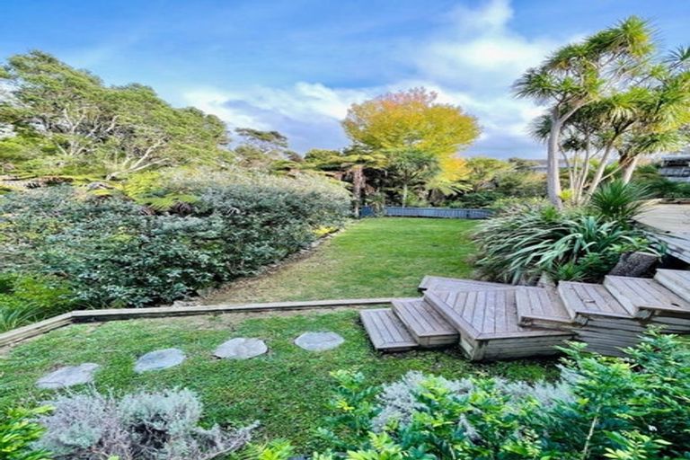 Photo of property in 35 Drome View Place, Beach Haven, Auckland, 0626
