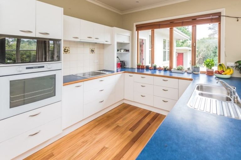 Photo of property in 38 Parsons Street, Saint Johns Hill, Whanganui, 4501
