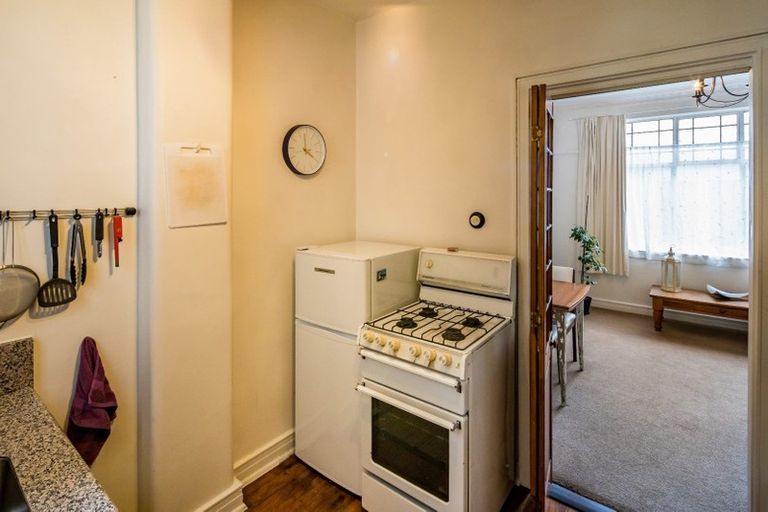 Photo of property in Invincible House, 7/161 Willis Street, Te Aro, Wellington, 6011