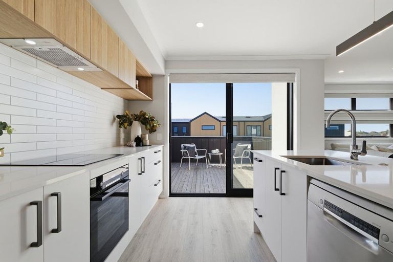 Photo of property in 4 Atutahi Lane, Papamoa Beach, 3118