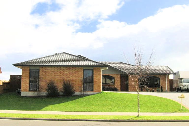 Photo of property in 54 Saint James Drive, Huntington, Hamilton, 3210