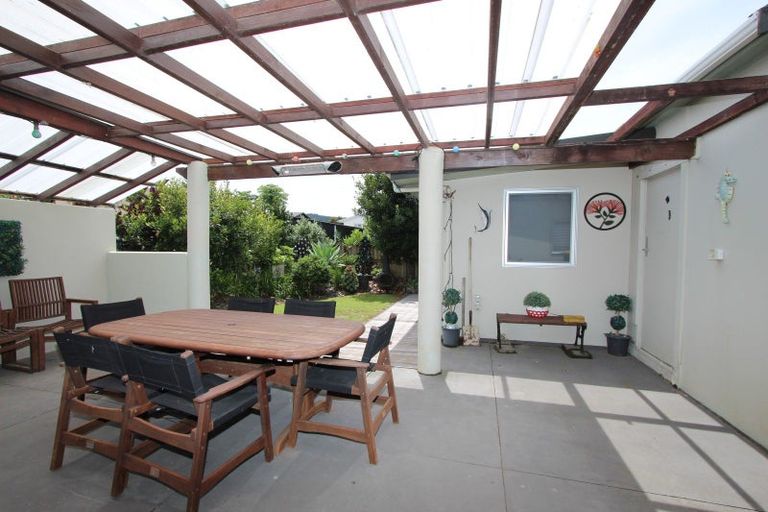 Photo of property in 104 Hetherington Road, Whangamata, 3620