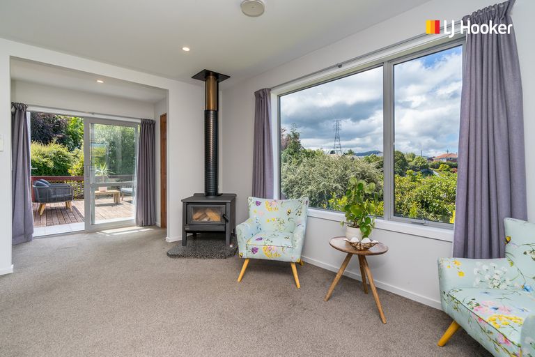 Photo of property in 40 Centennial Avenue, Helensburgh, Dunedin, 9010