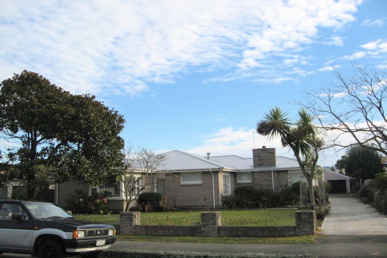 Photo of property in 24 Collingwood Street, New Brighton, Christchurch, 8061