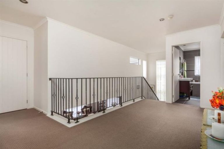 Photo of property in 5 Dione Place, Flat Bush, Auckland, 2016