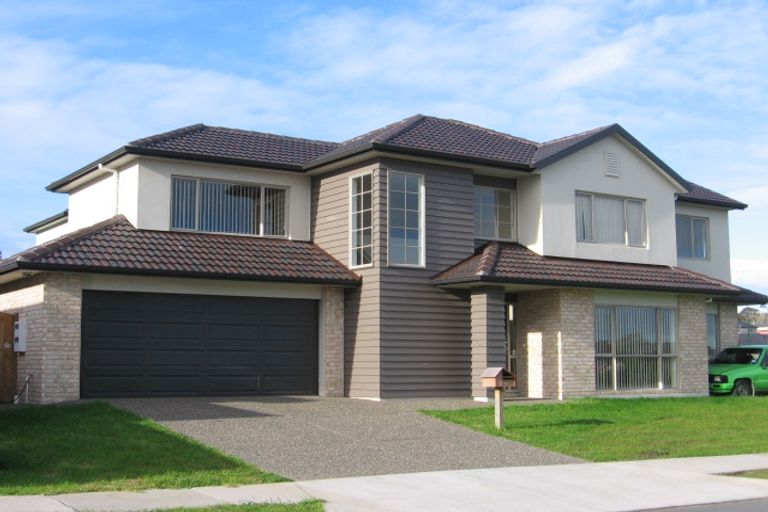 Photo of property in 20 Earlshall Drive, Flat Bush, Auckland, 2016