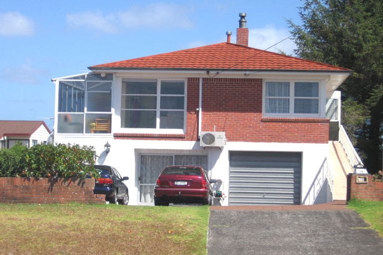 Photo of property in 10 James Street, Bayview, Auckland, 0629