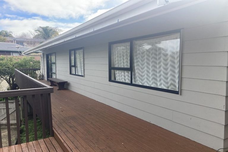 Photo of property in 131/27 Target Road, Totara Vale, Auckland, 0629