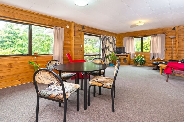 Photo of property in 33 Mellsop Avenue, Waiuku, 2123