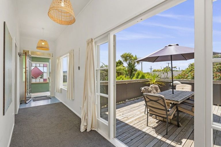 Photo of property in 13 Bay View Road, Raglan, 3225
